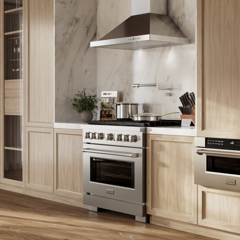 ZLINE 36 in. 5.2 cu. ft. 6 Burner Gas Range with Convection Gas Oven in Stainless Steel