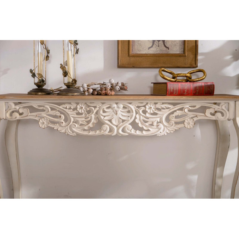 Console avec détails sculptés