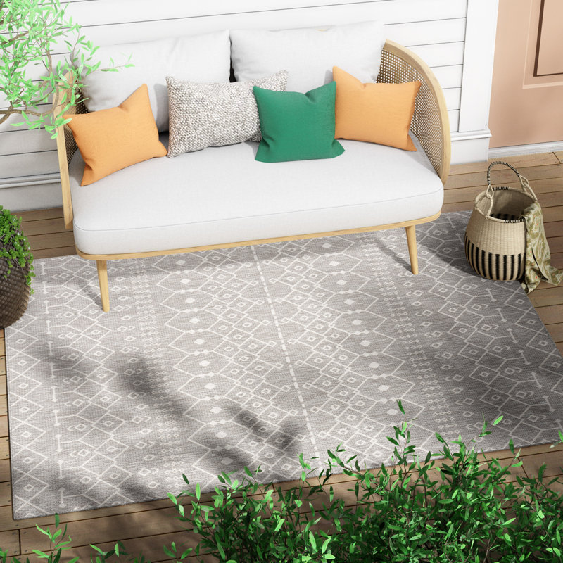 Marshanna Nord Trellis Light Grey Ivory Indoor/Outdoor Flat-Weave Area Rug, Rectangle 7'10" x 9'10"