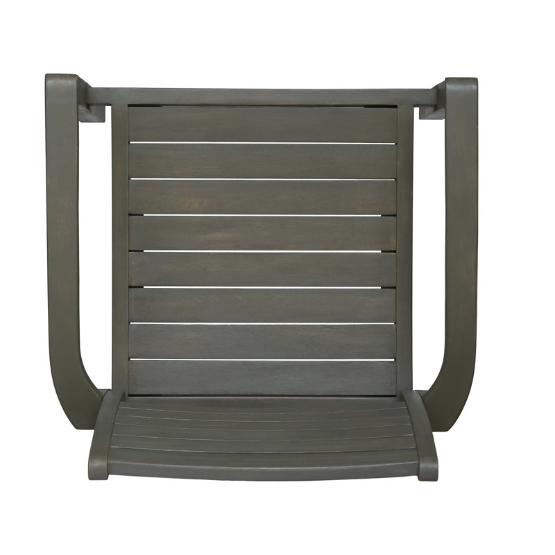 Chaises de patio grises - fabriquées avec une attention particulière portée aux détails des sièges d'extérieur en bois