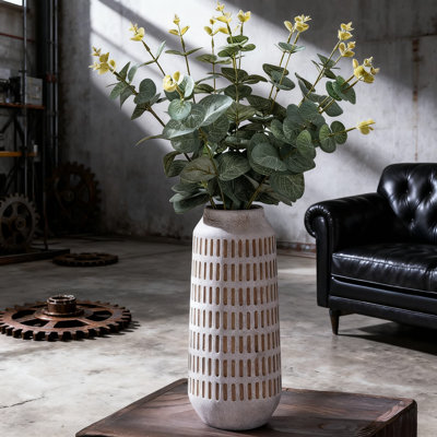 Rustic Ceramic Flower Vase With Stone Clay Texture, Farmhouse Vintage Decorative Vase For Floral Arrangements And Home Decor In Concrete Grey Finish