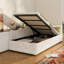 Daybed-126450421