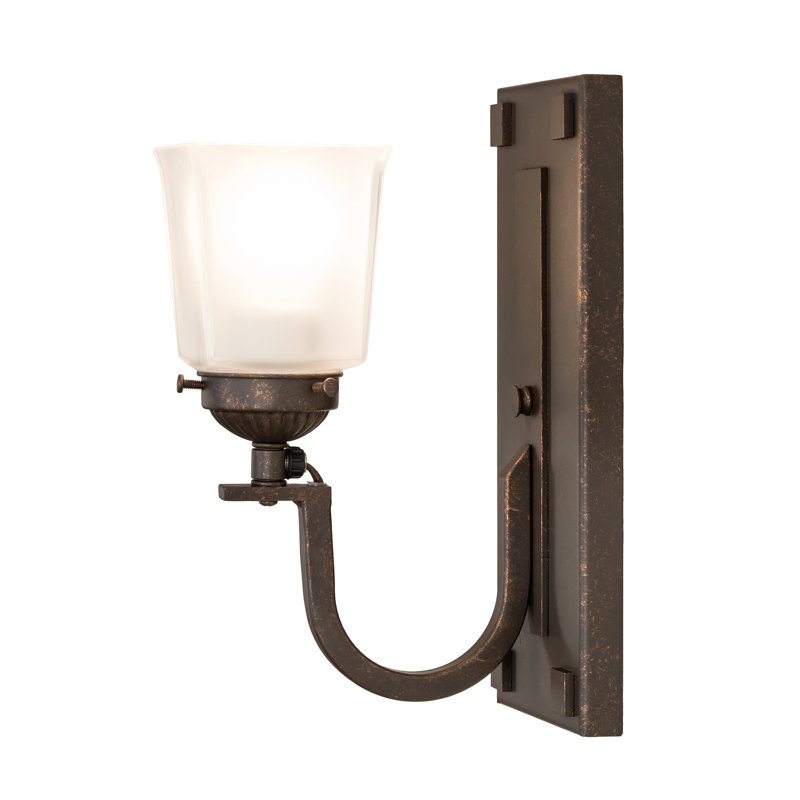 Matteo 1 - Light Armed Sconce