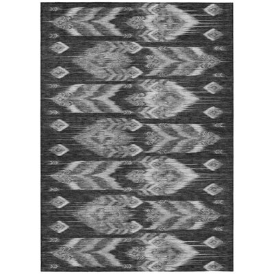 10' X 14' Silver Southwestern Washable Indoor Outdoor Area Rug