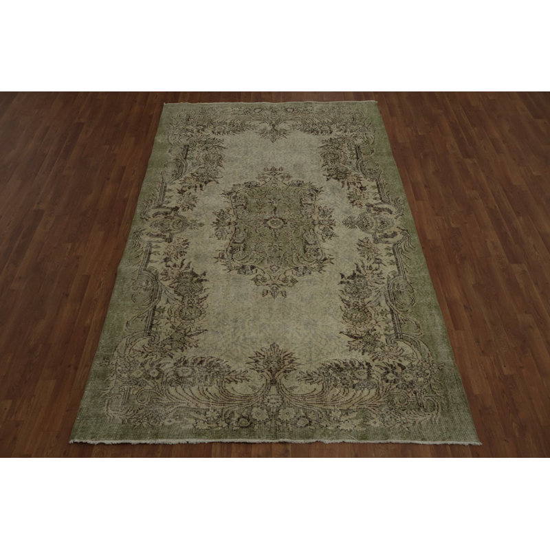 Tapis turc chic vert anatolien 6 x 9 pour intérieurs classiques