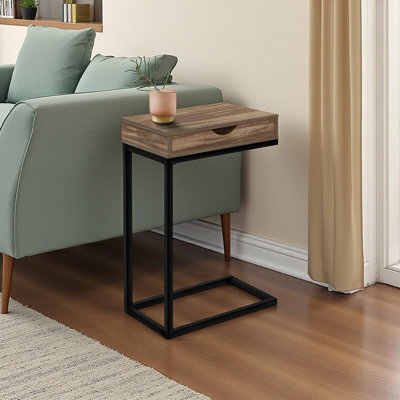 Table d'appoint moderne et contemporaine Signy