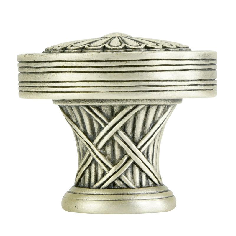 LAKEWOOD KNOB; MUSEUM GOLD PLATE, Silver