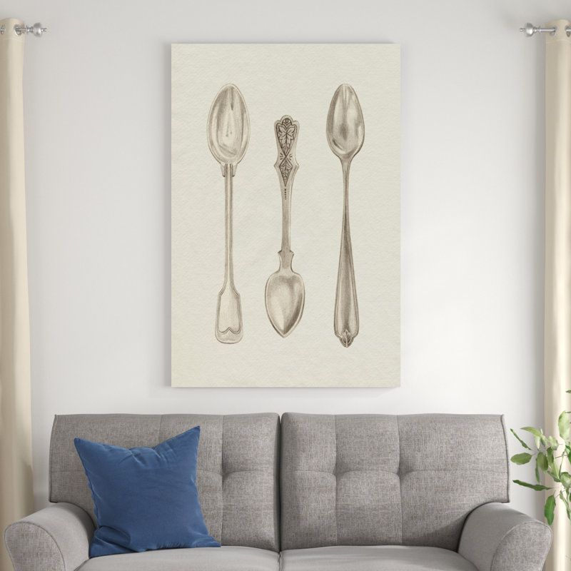 Cuillère en argent I, H 48 po x l 32 po