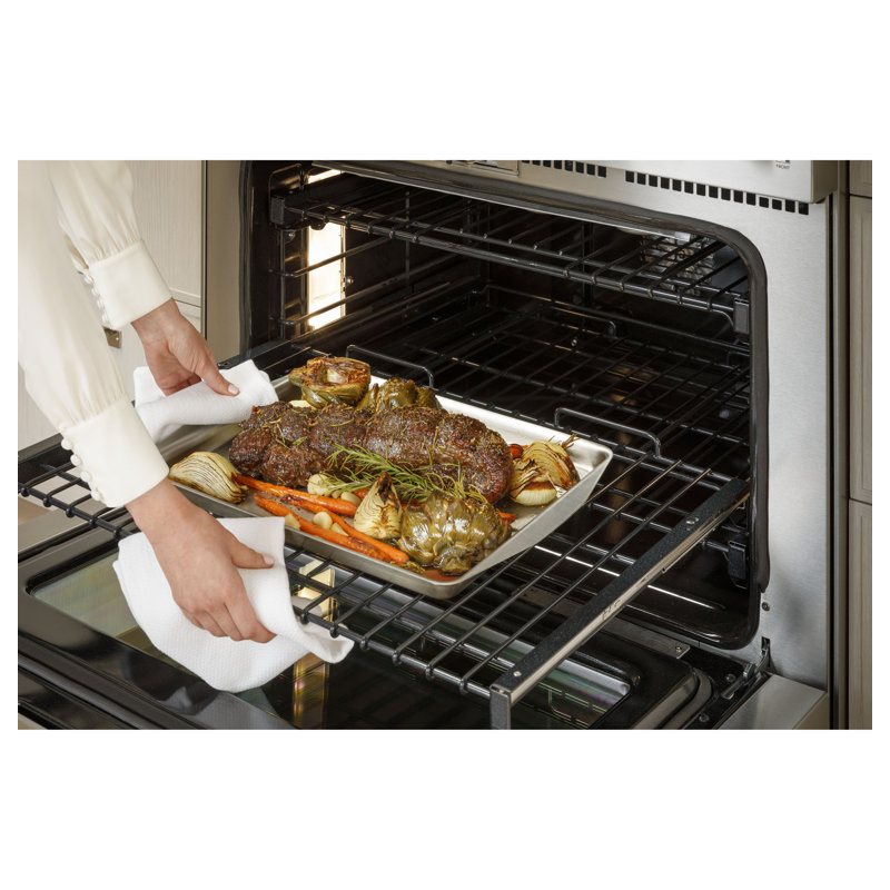 Monogram 36" Dual-Fuel Professional Range with Griddle