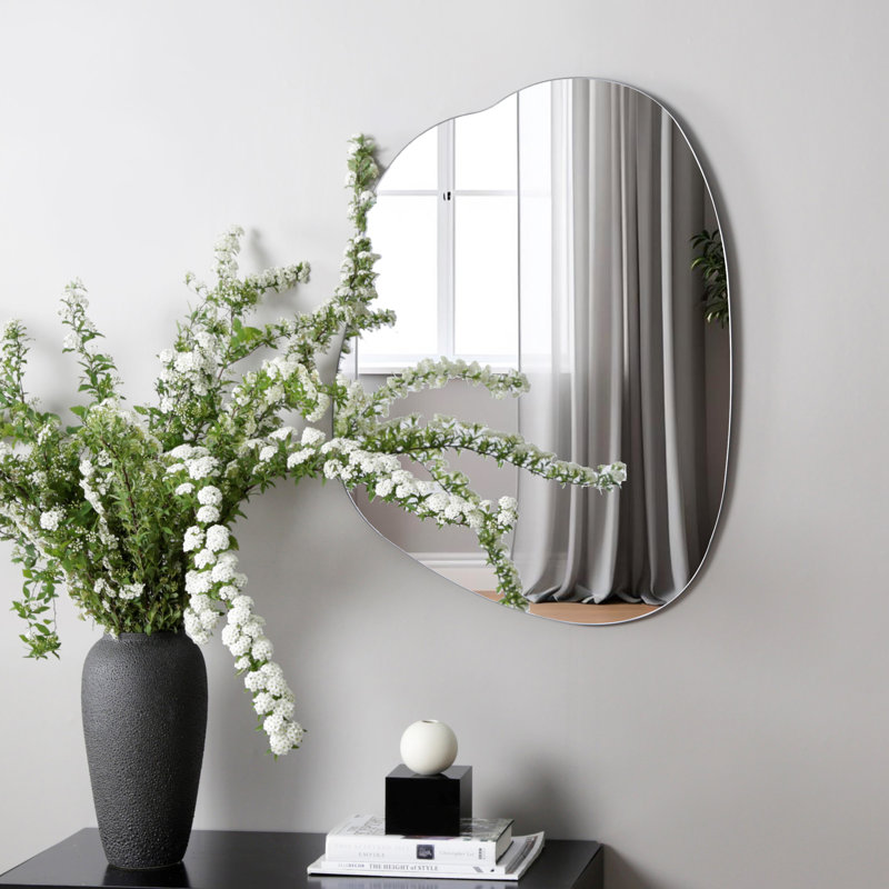 Free Form Mirror