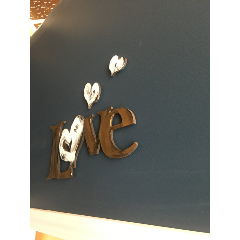 Wall Decor on Resin