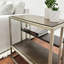 Ensemble de 3 tables basses et 2 tables d'appoint en bois