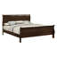 Ensemble de chambre à coucher 3 pièces Henri Charles Cappuccino Eastern King comprenant un lit traîneau, une commode et une table de chevet.