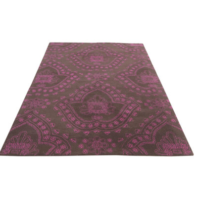 5x8 Pineland Dark Brown Rug