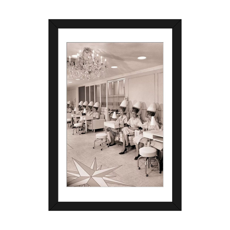 « hairdryers », impression sur toile, H 32 po x l 24 po x P 1 po, Papier d'art encadré noir, Blanc