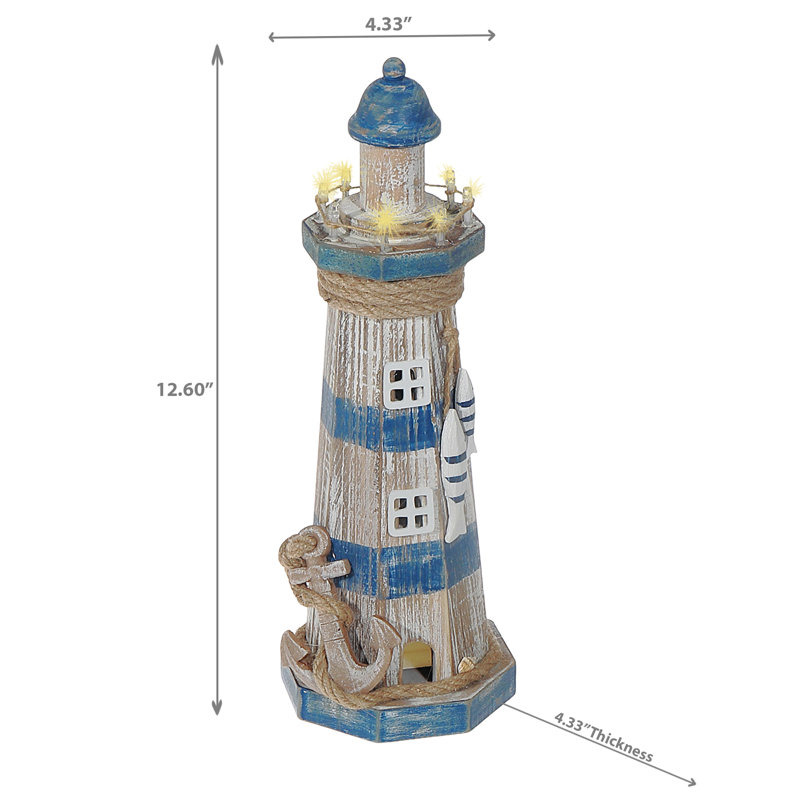 Grand phare en bois avec ancre