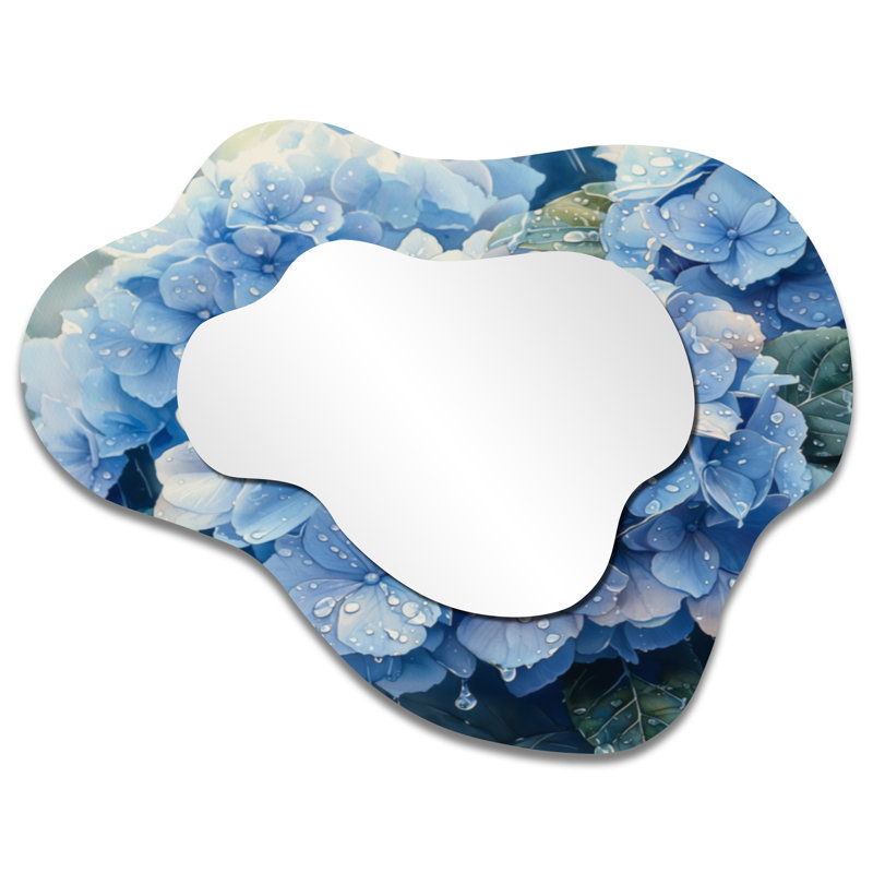Hydrangeas In The Spring Rain I - miroir mural asymétrique hydrangée, miroir de coiffeuse traditionnel, imprimé sur métal