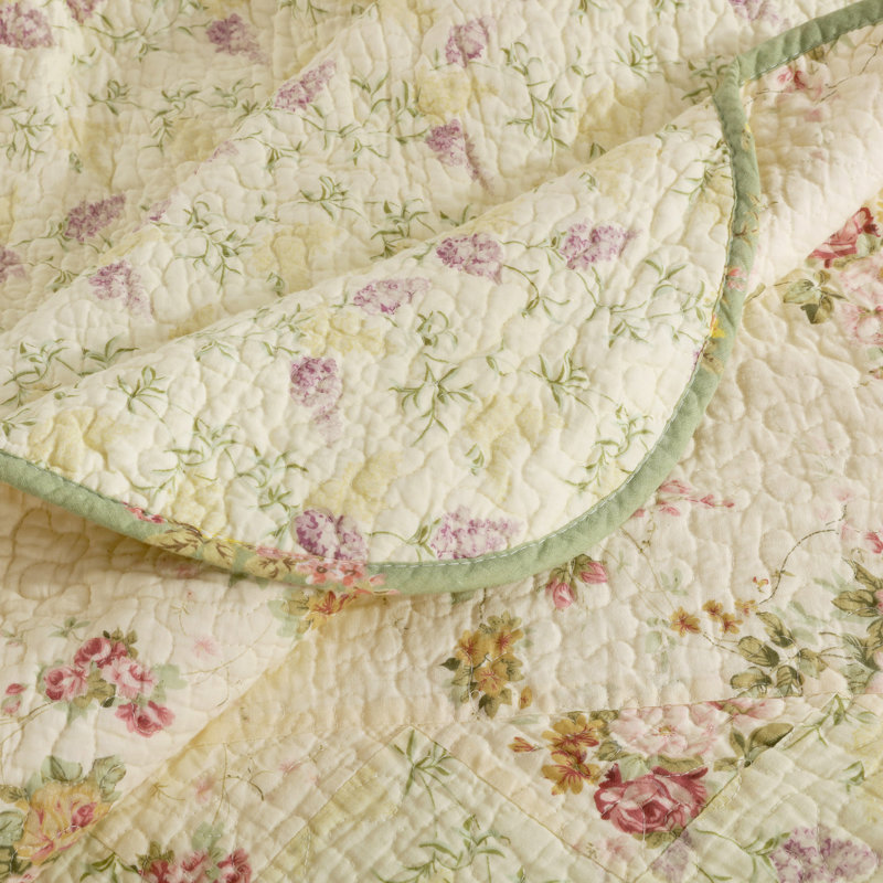 Ivory and Sage Cotton Reversible King Quilt Set