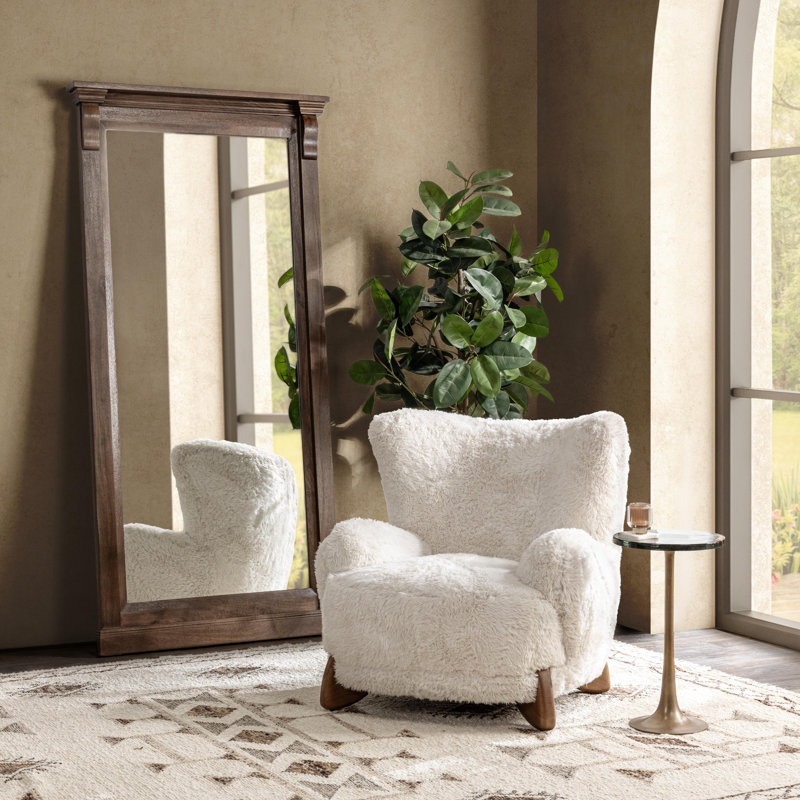 Riya Upholstered Fabric Plush Accent Chair