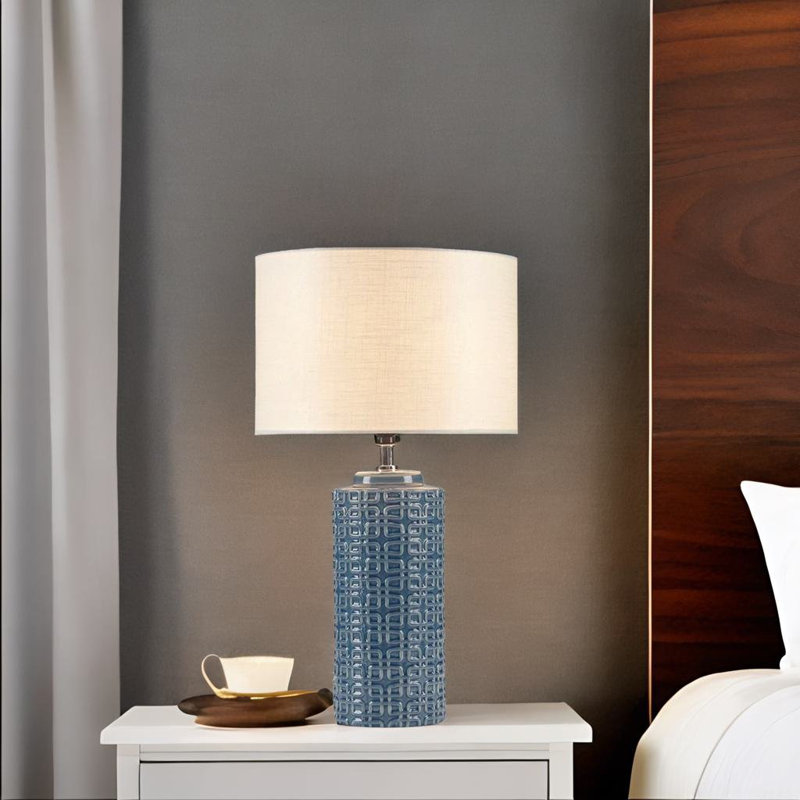Anthonee Ceramic Table Lamp