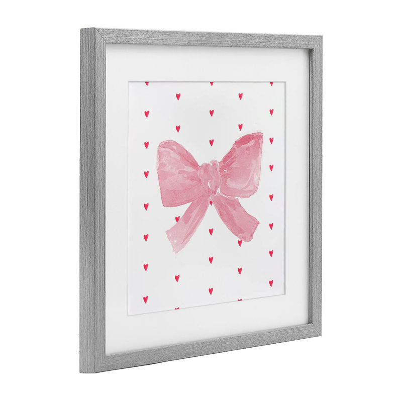 «Pink Bow on Hearts», reproduction sous verre encadrée, design par Lucille Price, H 13 po x l 13 po, Cadre de ferme gris