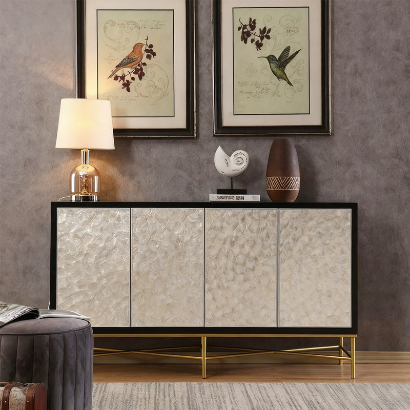 Buffet en bois manufacturé