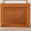 Support de rangement antique entièrement en bois massif
