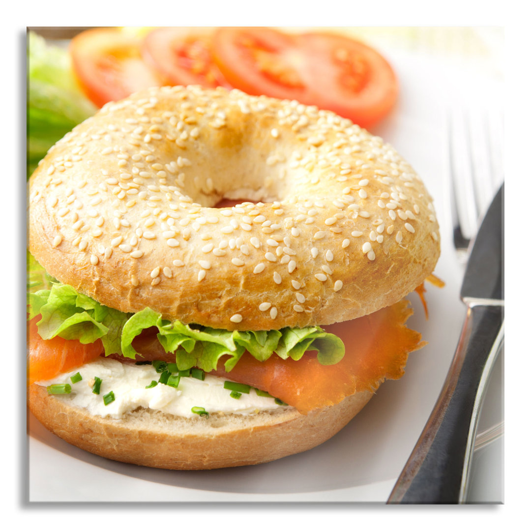 Glasbild Salmon Bagel