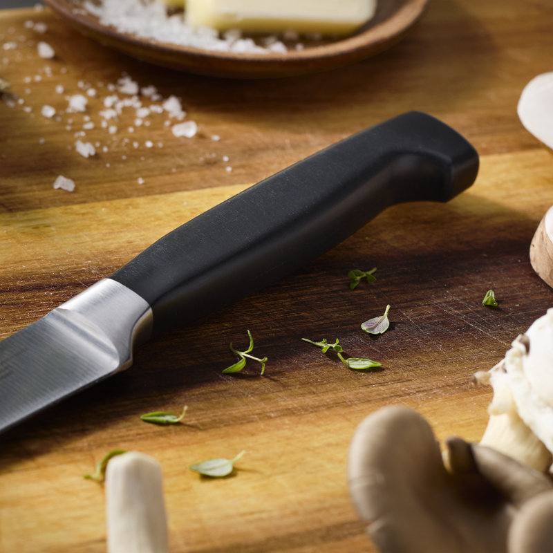 ZWILLING Four  Star 5-Inch Utility Knife