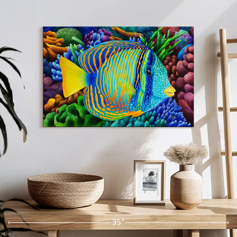 Sailfin Tang, 16" H x 24" W