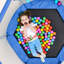 Trampoline hexagonale pour enfants avec enceinte sécuritaire-128767196