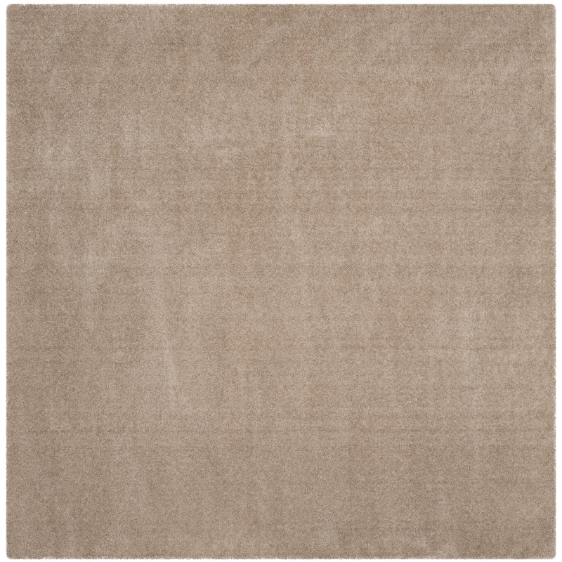 Tapis à poils longs en polyester beige, Carré 6 pi 7 po