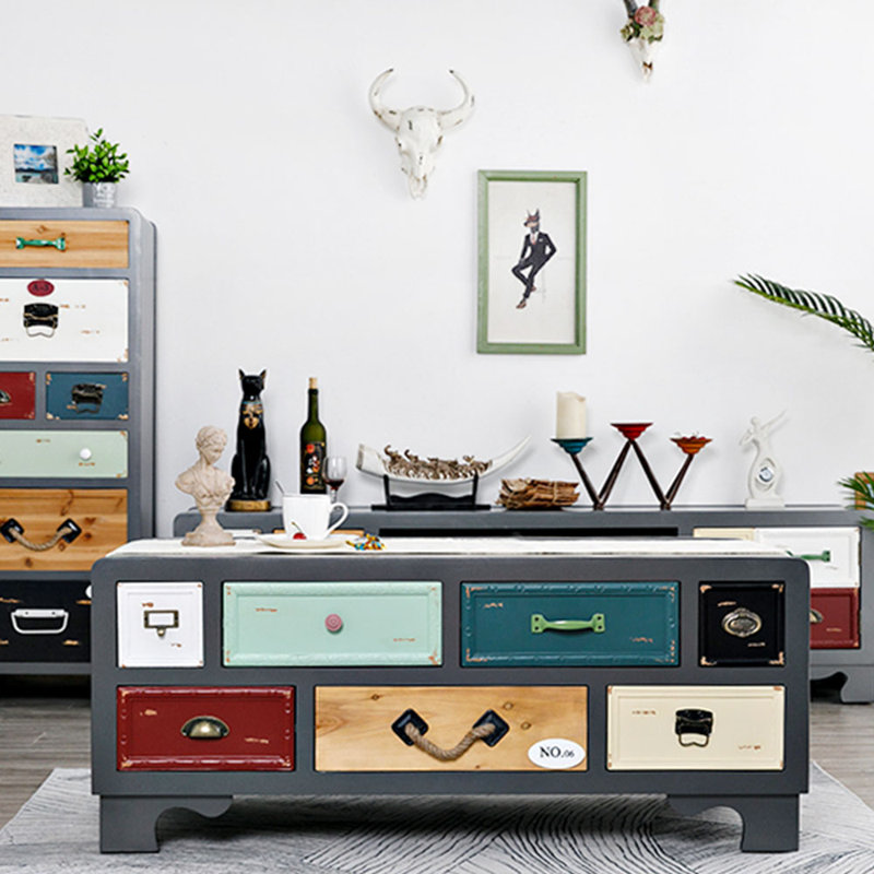 Table basse vintage en bois massif