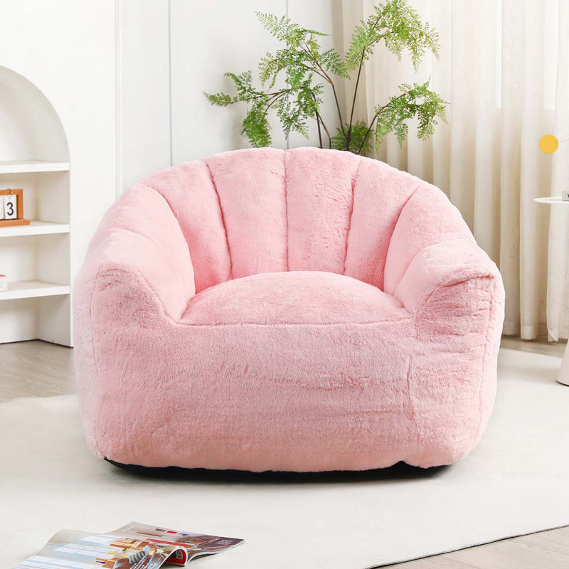 Fauteuil à billes, Fausse fourrure rose