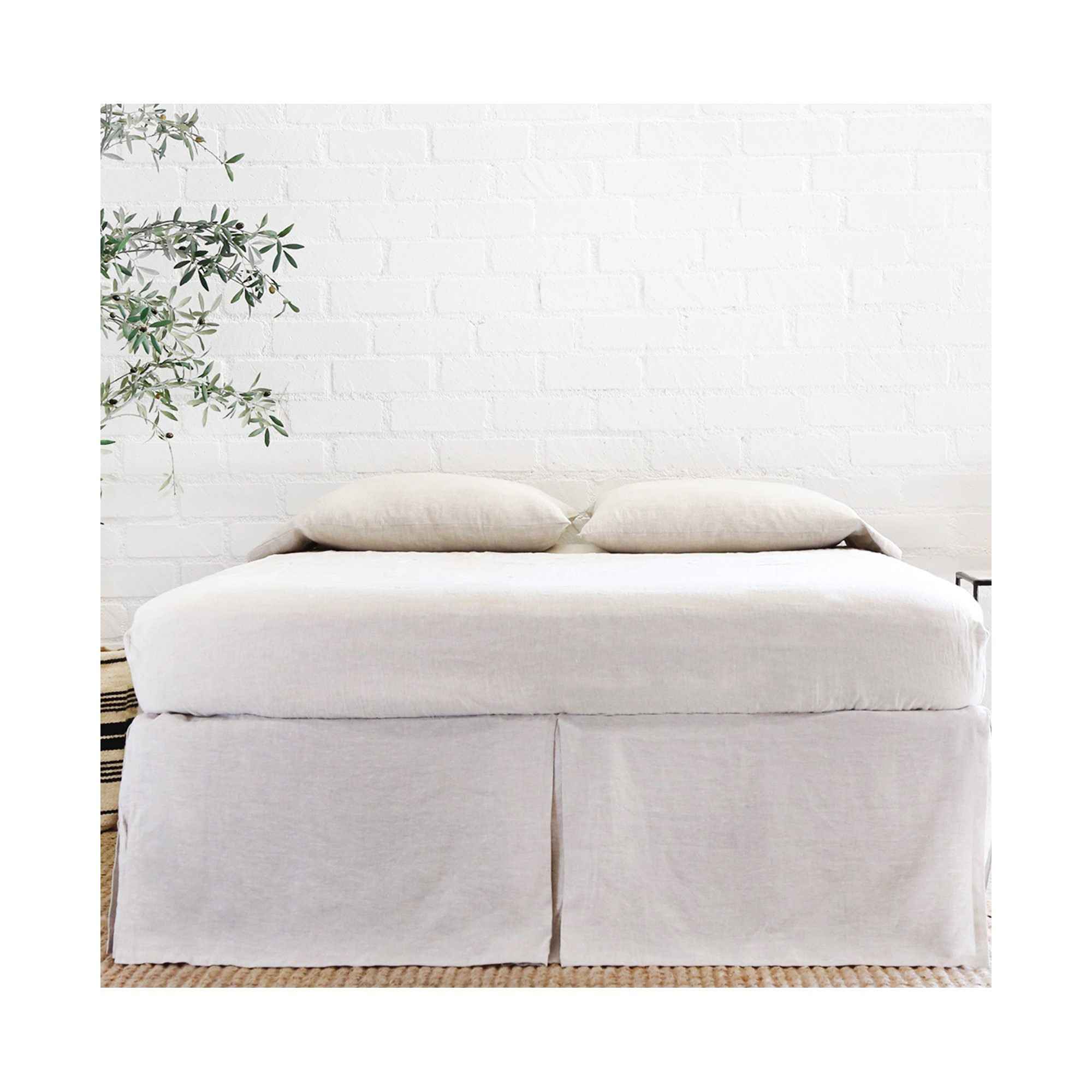 Linen Pleated Bed Skirt, California King, Flax