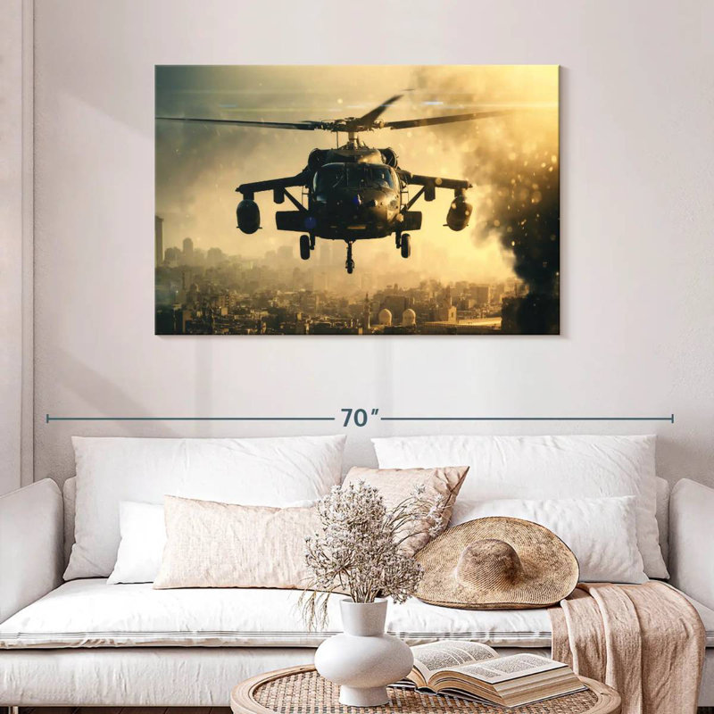 Hélicoptère militaire noir Mehar, H 30 po x l 45 po