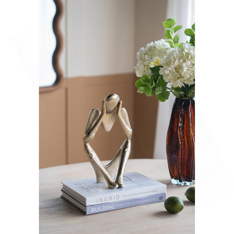 Figurine humaine abstraite en aluminium 6 x 4 x 11 po