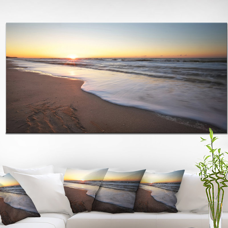 Bord de mer sous le ciel coucher de soleil - reproduction de photo sur toile tendue, H 16 po x l 32 po
