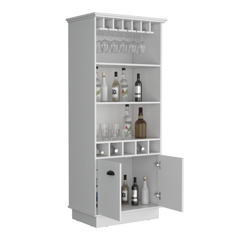Bar Dundee, Blanc