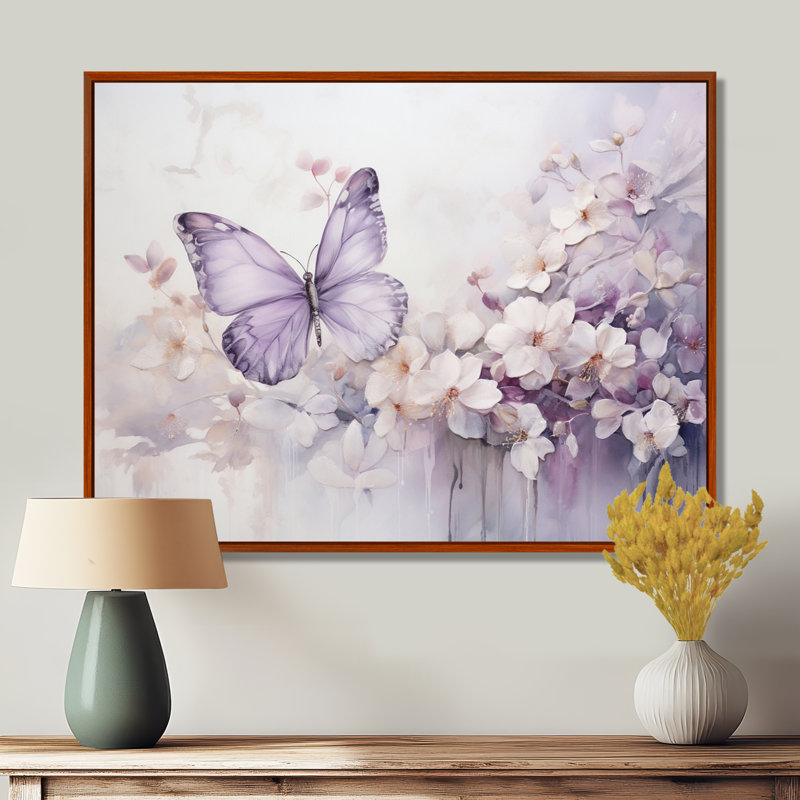 Papillon mauve en vol enchanté II - Art mural papillon, H 12 po x l 20 po, Cadre flottant brun