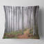 Coussin Thick Woods in Morning Forest-29895526-89808539