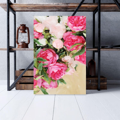 Roses roses et blanches sur une table en bois brun - 1 pièce, impression d'art graphique rectangulaire sur toile tendue
