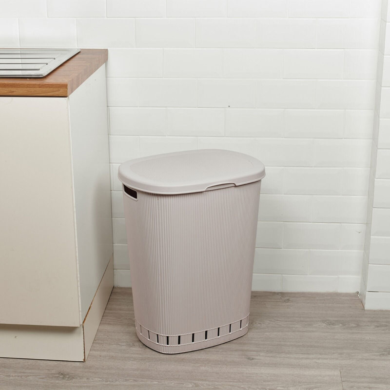 Artic Plastic Laundry Basket, Pink