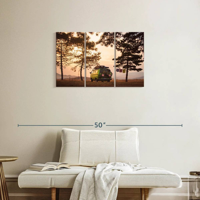 Mehar Camper, 20" H x 33" W