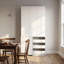 Armoire garde-manger blanche l 47,2 po avec chariot mobile caché