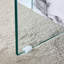 Table basse moderne à deux niveaux - verre trempé transparent et texture de marbre blanc, design de rangement multifonctionnel