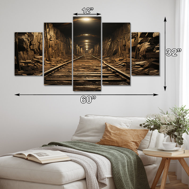 «Brown Tunnel Timeless», impression sur toile - 5 panneaux