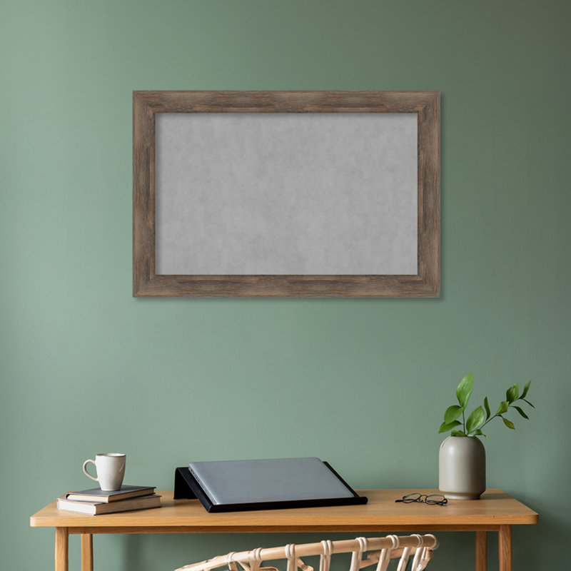 Tableau magnétique encadré en bois dur moka, H 25 po x l 37 po