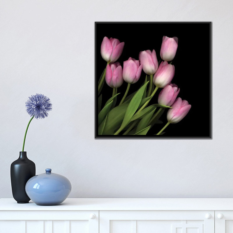 Rose pastel doux, reproduction de photo sur toile tendue, H 18 po x l 18 po x P 1,5 po, Toile avec cadre noir, Pas de tapis