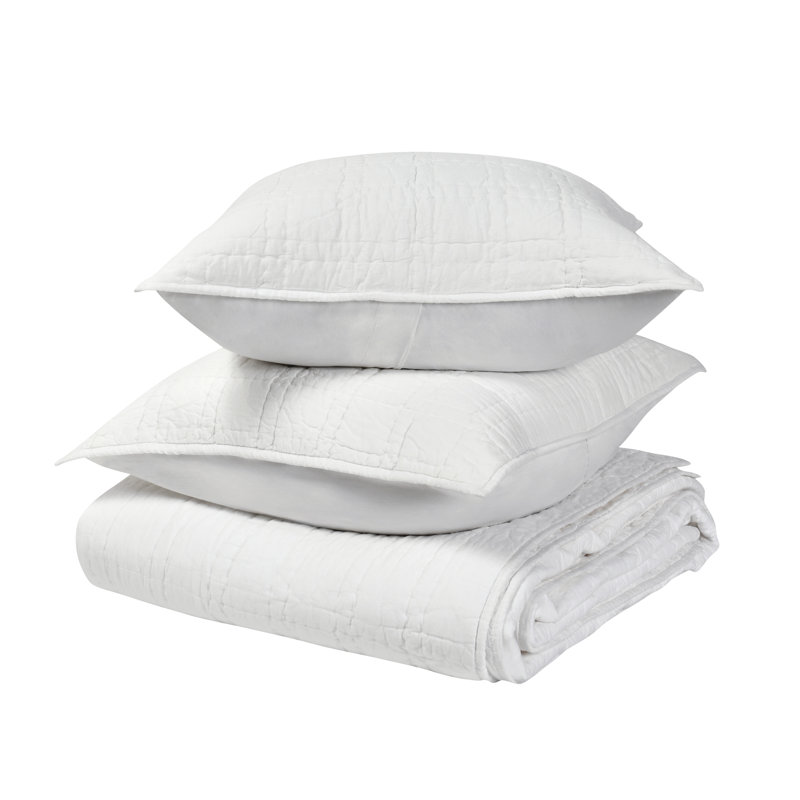 Hailee 100% Cotton White King Quilt With Silvadur Tech By Kosas Home, King